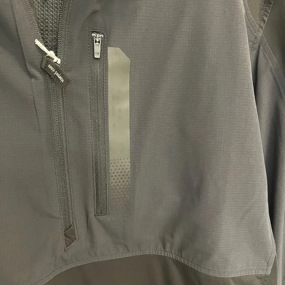 Vineyard Vines OTG Performance Medinah Packable Lightweight Golf Anorak - Picture 3 of 10